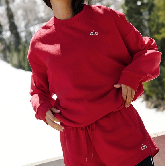 NWT ALO YOGA Accolade Crewneck Pullover Bold Red - Picture 2 of 6